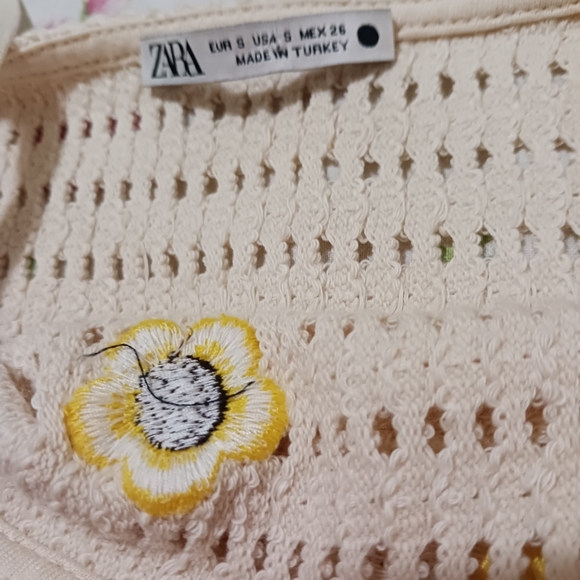 ZARA Crochet Daisy Sunflower Cropped Tube Tank Women's Size Small - Picture 6 of 7